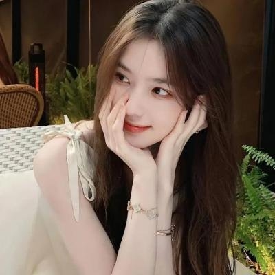 被贬凡尘我靠鉴宝回天庭